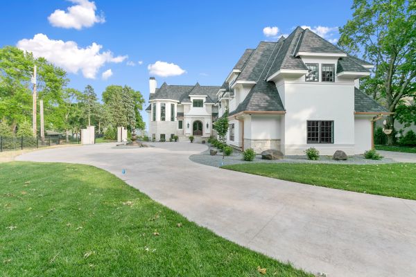 Cost of Concrete Driveway Installation in Pleasant Grove