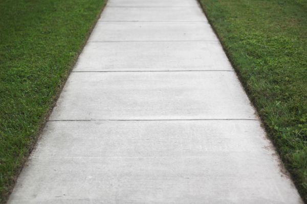 Cost of Concrete Walkway Replacement in Pleasant Grove