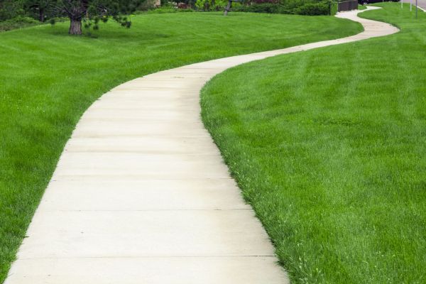 Cost of Sidewalk Paving in Pleasant Grove