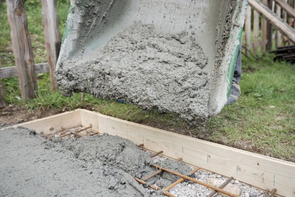 Cost of Yard Concrete Pouring in Pleasant Grove