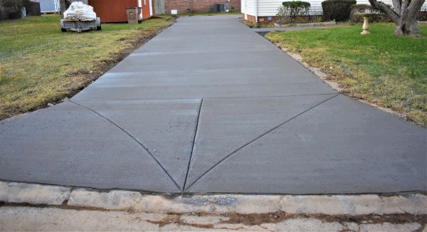 Cost of Apron Pouring in Pleasant Grove