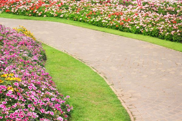 Cost of Concrete Walkway Service in Pleasant Grove
