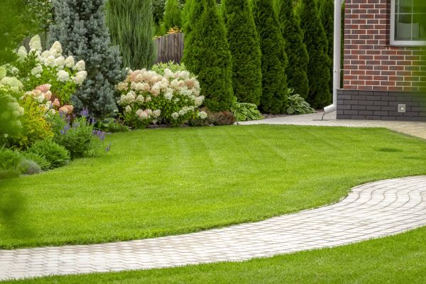 Cost of Landscape Walkway Installation in Pleasant Grove
